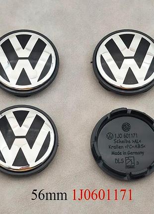 Колпачки на титаны "vw" (56/52мм) черный (1j0601171)