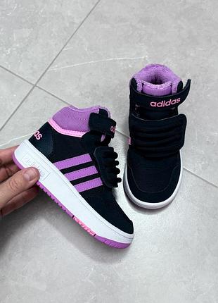 Демісезонні черевики / кеди adidas на дівчинку