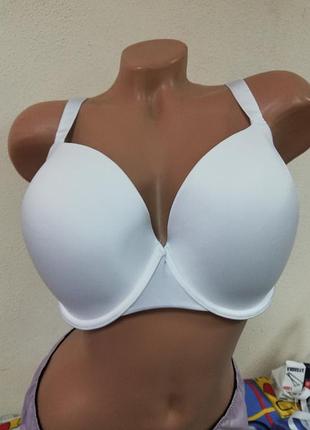 Бюстгальтер