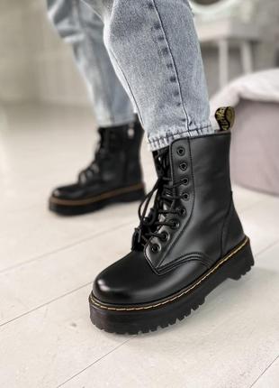 Зимние ботинки dr. martens jadon меховые на платформе с замком3 фото