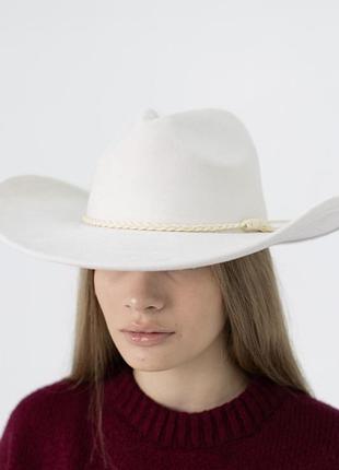 Капелюх ковбойка замшевий d.hats колір молочний