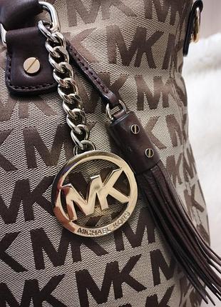 Сумка тоут michael kors . 7