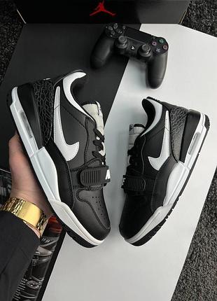 Чоловічі кросівки nike air jordan legacy 312 low m black white