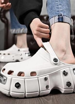Женские кроксы в стиле balengaga x crocs rubber hardcroc metal