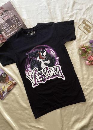 Чорна футболка з принтом venom, чорна футболка marvel, розмір s