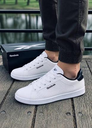 Мужские кеды reebok беллые летние стильные логовые кожаные кроссовки рыбок мужские стильные беговые легкие кеды мужское сплитёнок кожаное беллые кеды