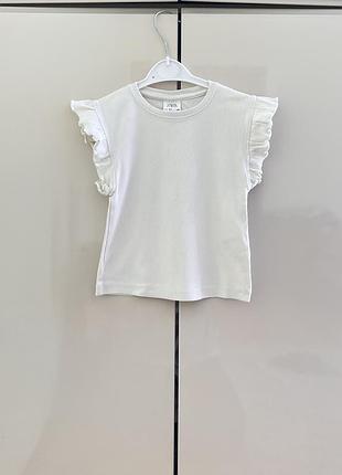 Футболка в рубчик zara 116-122 розміру