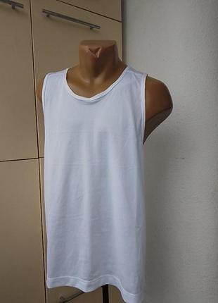 Майка спортивна р.l.  decathlon