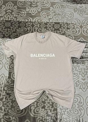 Футболка balenciaga