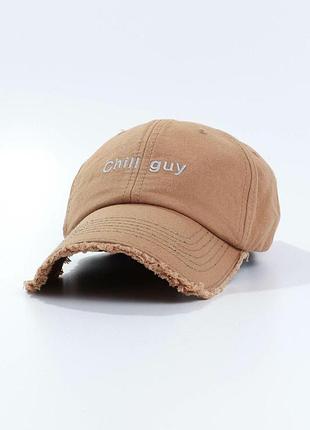 Кепка форхед с вышивкой chill guy темно-бежевая хлопковая унисекс с регулятором