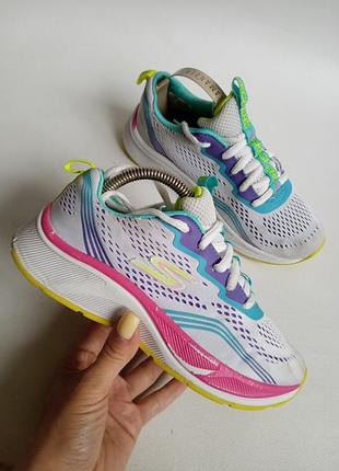 Кроссовки skechers