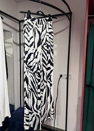 Жіночі штани bershka s