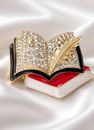 Брошка книга з кристалами перо знань золота брошка читання стильна 📖✨