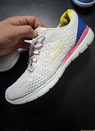 Skechers кроссовки