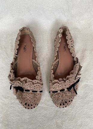 Балетки люксового бренду alaia
