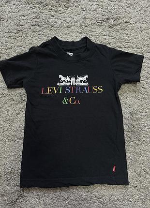 Класична футболка levi’s 4-5 років 104-110 см оригінал унісекс
