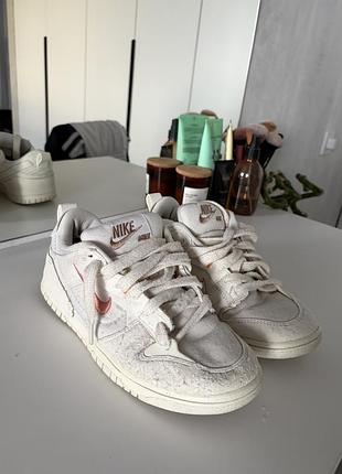 Найк данк nike dunk low