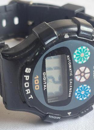 Винтажные цифровые кварцевые наручные часы asahi m-560a — цена 280