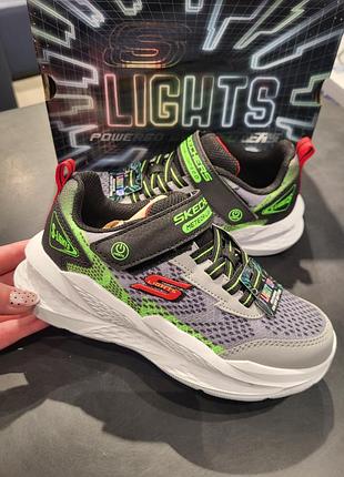 Кроссовки на мальчика skechers оригинал новые