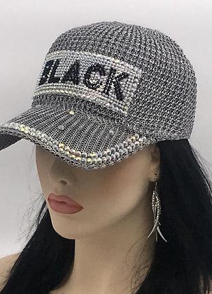 Жіноча бейсболка "black" (сіра)
