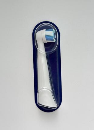 Насадка на зубную щетку oral b