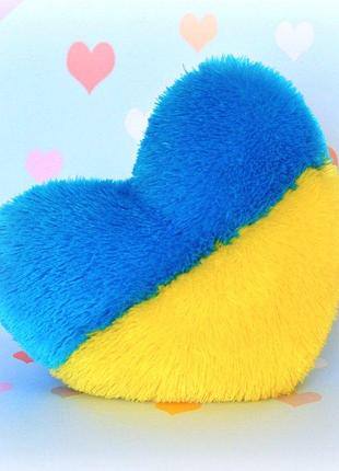 Сердечко "україночка" 32 х 36 см