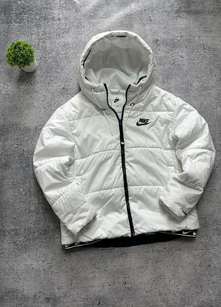 Жіноча куртка nike nsw therma fit jacket