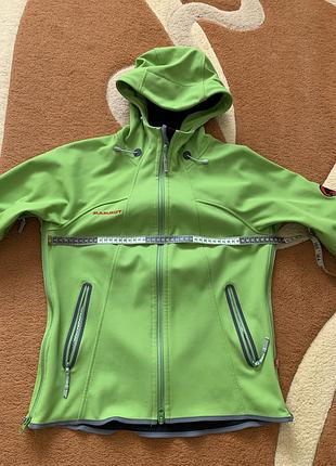 Трекінгова курточка mammut