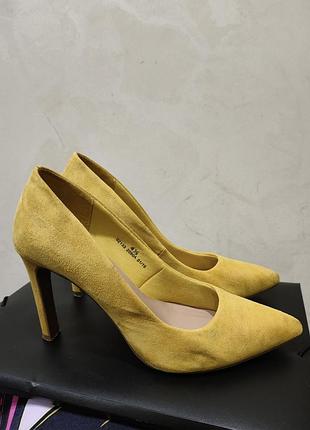 Яркие горчичные туфли-лодочки m&amp;s collection с технологией insolia (размер 37.5 / 892 4.5)