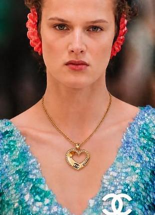 Підвіс chanel 3