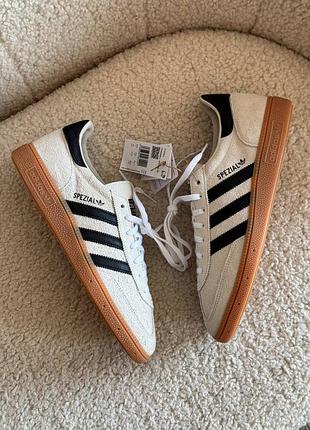 Кросівки adidas spezial