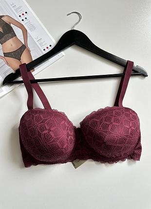 Бюстгальтер intimissimi.