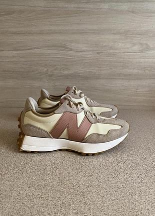 Кросівки new balance 327 ws327nka. р 37.5 на 24 см.