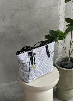 Велика сумка для жінки від michael kors 29.5х27.5х13 см зі шкіри сумочка з двома ручками через плече жіноча сумка майкл корс