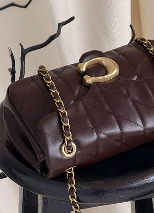 Кожаная сумка для женщины coach женская сумка из кожа сумка коуч с ручкой и ремешком через плечо 26х17х8 см шоколадная