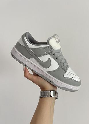 Кросівки жіночі nike dunk