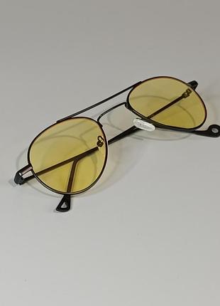Black and yellow fashion sunglasses vintage style