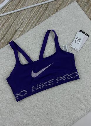 Топ nike pro