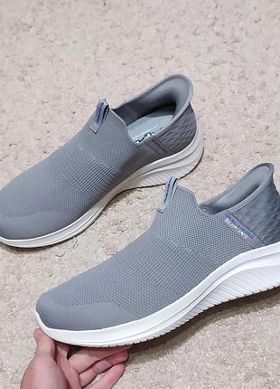 Женские кроссовки skechers (42 размер)