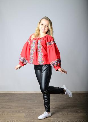 Вышиванка женская с длинным рукавом - реглан, вышивка авторская, гладь, поплин, цвет - красный. 60-62