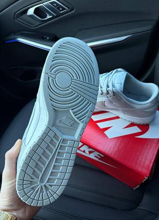 Sb dunk low white grey 8