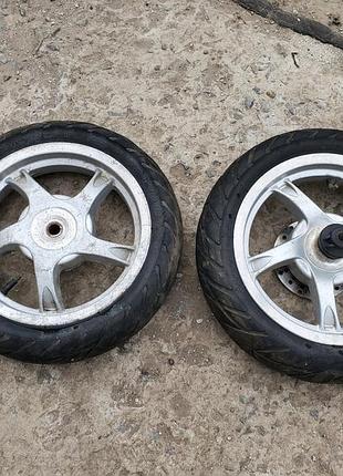 Колеса в зборі мопеда скутера 2.5x12 dot 110/70-12 гума ідеал ціна за 1 колесо