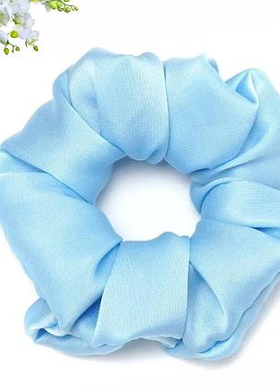 Гумка для волосся з шовкової тканини handmade 8 см блакитна