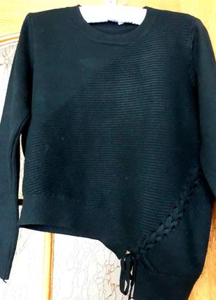 Тёплый асимметричный свитер чёрного цвета