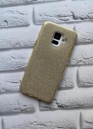 Пластиковый чехол для samsung galaxy а6(2018) а600f блестящий. золотой