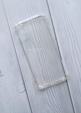 Прозрачный силиконовый чехол с утолщёнными углами на samsung galaxy a04e (a042)