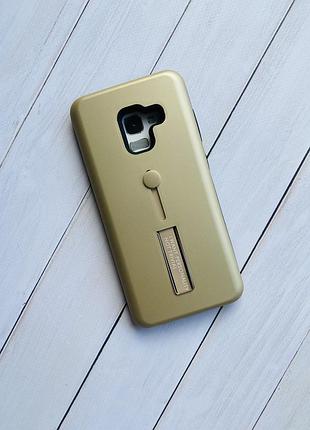 Силіконовий чохол із смужкою для samsung galaxy а5(2018) / a8(2018) золотий