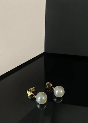 Брендові сережки валентино/valentino, позолота