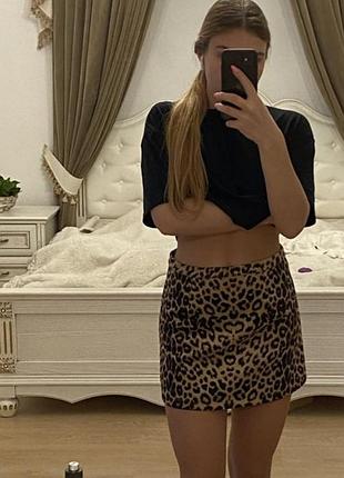 Замшева юбка лео zara