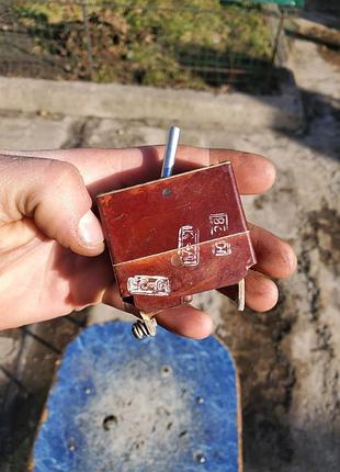 Автомат защиты сети азсгк-20 27 вольте новый идеал ссср